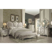 Load image into Gallery viewer, Acme Versailles EK Bed
