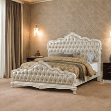 Load image into Gallery viewer, Acme Chantelle Queen Bed