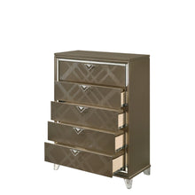 Load image into Gallery viewer, Acme Skylar Chest