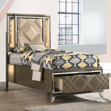 Load image into Gallery viewer, Acme Skylar Full Bed W/Led &amp; Storage