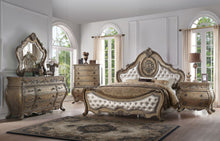 Load image into Gallery viewer, Acme Ragenardus Queen Bed
