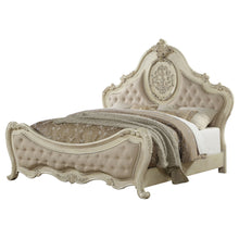 Load image into Gallery viewer, Acme Ragenardus Queen Bed