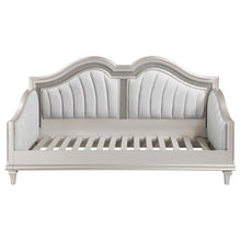 Load image into Gallery viewer, Coaster Evangeline Upholstered Twin Daybed Silver Oak