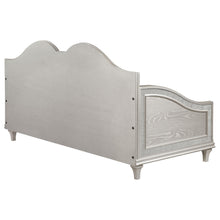 Load image into Gallery viewer, Coaster Evangeline Upholstered Twin Daybed Silver Oak