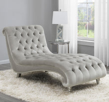Load image into Gallery viewer, Coaster Lydia Velvet Upholstered Tufted Chaise Grey