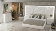 Load image into Gallery viewer, ESF Majesty King size Bed w/light