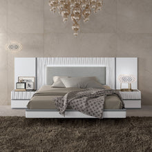 Load image into Gallery viewer, ESF Marina White King size Bed