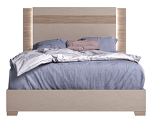 Load image into Gallery viewer, ESF Nora Queen size Bed