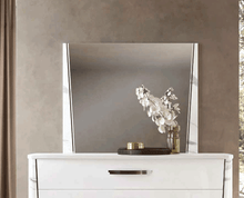 Load image into Gallery viewer, ESF Anna status mirror