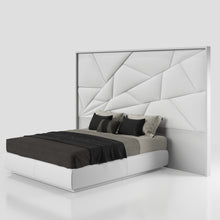Load image into Gallery viewer, ESF Majesty Queen size Bed w/light