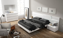 Load image into Gallery viewer, ESF Sara Queen size Bed