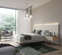 Load image into Gallery viewer, ESF Chic 002