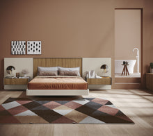 Load image into Gallery viewer, ESF Chic 009