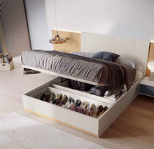 Load image into Gallery viewer, ESF Chic 011