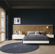 Load image into Gallery viewer, ESF Chic 015