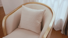Load image into Gallery viewer, Homey Design HD-7006 Chair