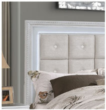 Load image into Gallery viewer, Isabella Queen 4 Piece