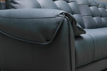 Load image into Gallery viewer, ESF 1606 Sofa