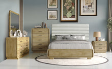 Load image into Gallery viewer, Maria Queen 5 Piece