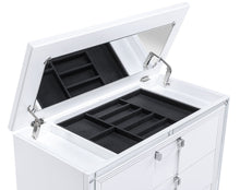 Load image into Gallery viewer, Zara White King 5 Piece