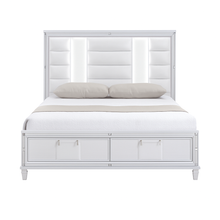 Load image into Gallery viewer, Zara White Queen 4 Piece