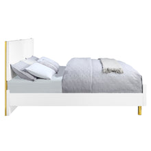 Load image into Gallery viewer, Acme Gaines EK Bed