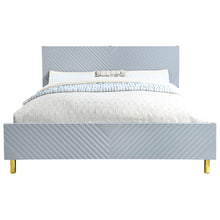 Load image into Gallery viewer, Acme Gaines EK Bed