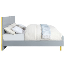 Load image into Gallery viewer, Acme Gaines EK Bed