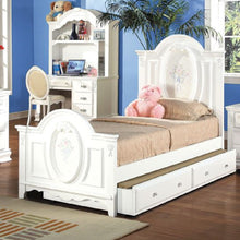 Load image into Gallery viewer, Acme Flora Twin Bed