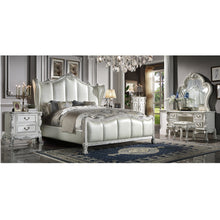 Load image into Gallery viewer, Acme Dresden II Nightstand