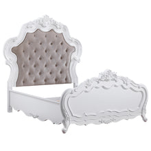 Load image into Gallery viewer, Acme Latisha Queen Bed