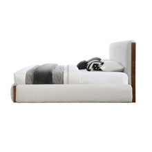 Load image into Gallery viewer, Acme Sandro EK Bed
