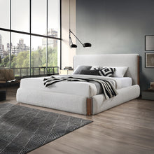 Load image into Gallery viewer, Acme Sandro EK Bed