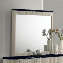Load image into Gallery viewer, Acme Travonte Mirror
