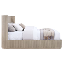 Load image into Gallery viewer, Acme Leanna EK Bed