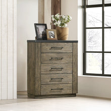 Load image into Gallery viewer, Acme Lance Chest