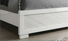 Load image into Gallery viewer, Bella King Bed