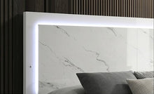 Load image into Gallery viewer, Bella King Bed