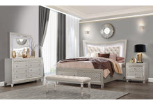 Load image into Gallery viewer, Global Furniture Paris Champagne Bedroom Accessory Bench