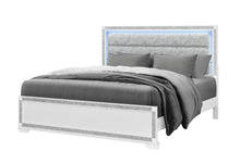 Load image into Gallery viewer, Global Furniture Soleil White King Bed