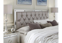 Load image into Gallery viewer, Global Furniture Riley Silver King Bed Group