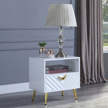 Load image into Gallery viewer, Acme Gaines End Table