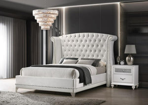 COASTER BARZINI WHITE VELVET QUEEN BED