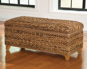 COASTER BEDROOM LAUGHTON HAND-WOVEN STORAGE TRUNK AMBER